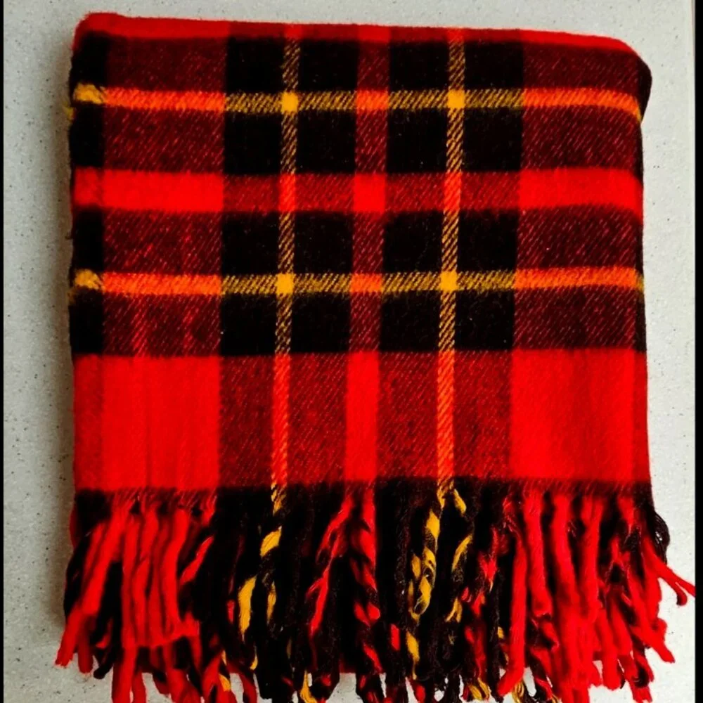 Vintage Plaid Stadium Blanket